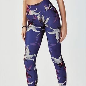 Fabletics High Waisted Powerhold Leggings